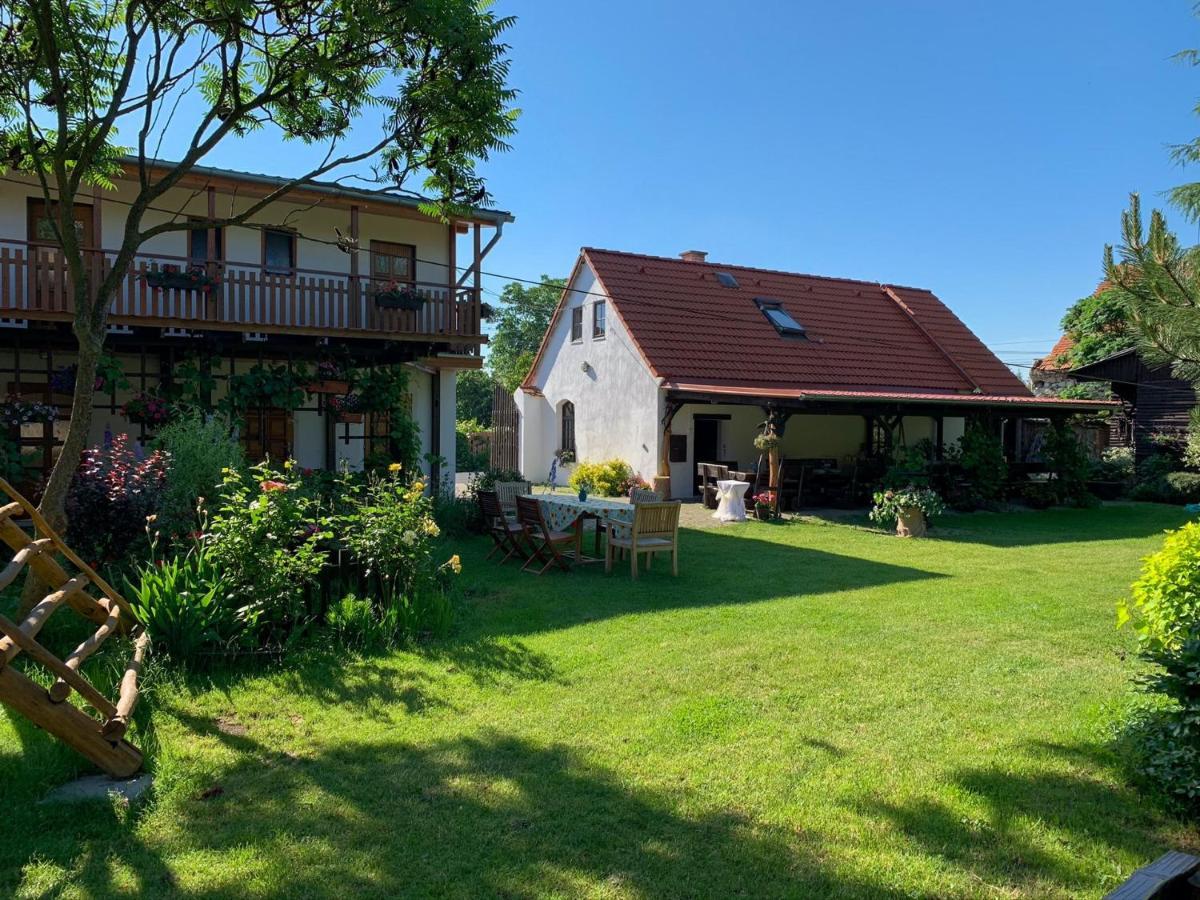 Rybarska Basta Vikletice - Nechranice Villa Kwon Dış mekan fotoğraf