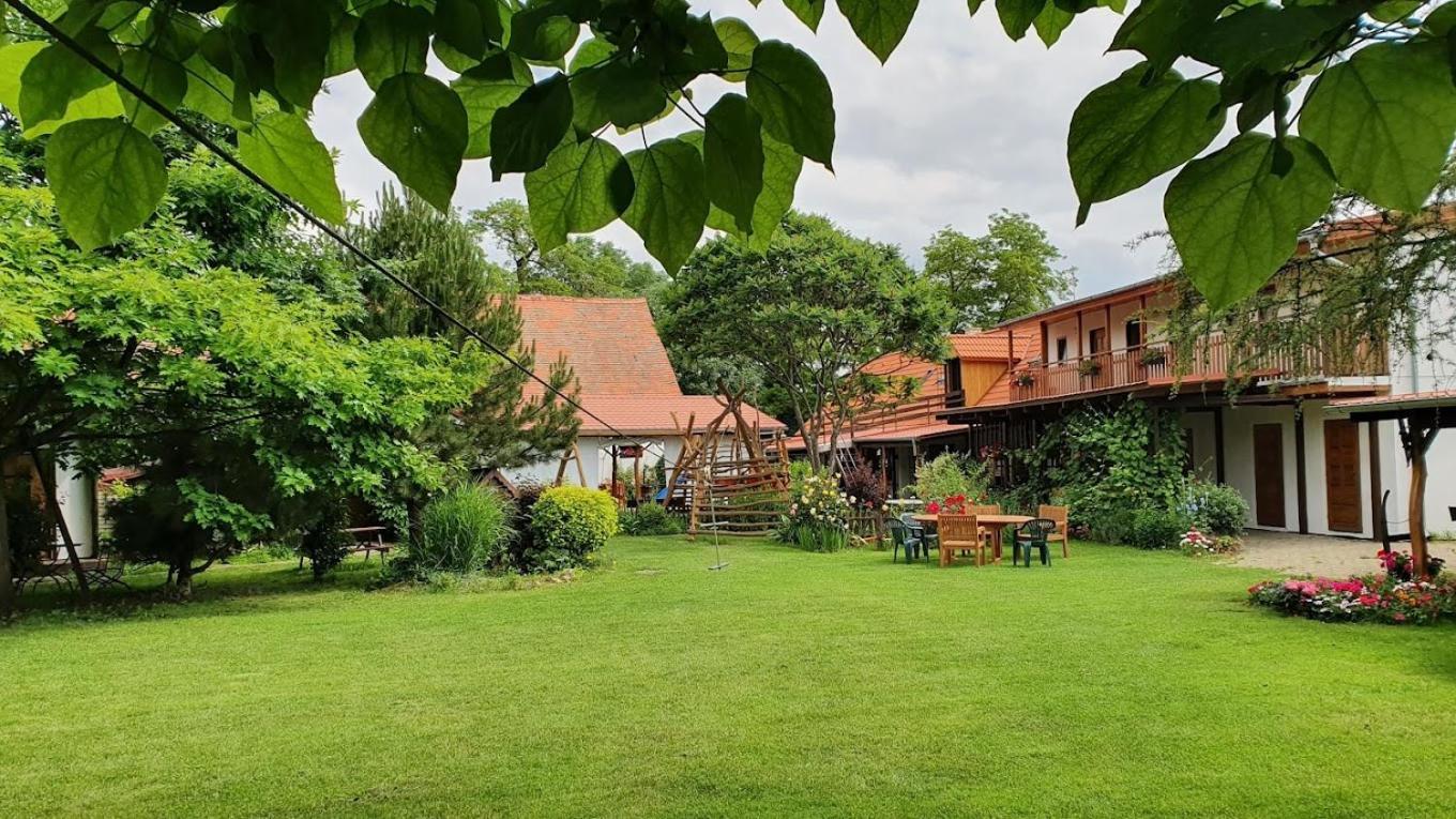 Rybarska Basta Vikletice - Nechranice Villa Kwon Dış mekan fotoğraf